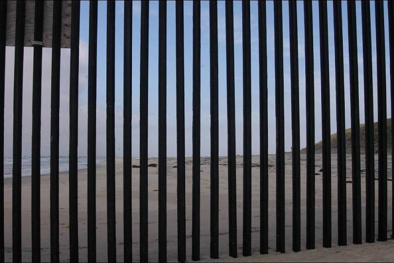La frontière entre le Mexique et les États-Unis, à Tijuana (photo : Daniel Mermet) 